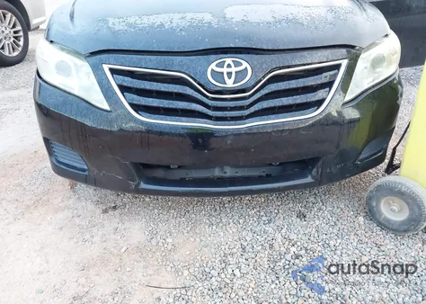 2010 Toyota Camry Le from USA, damaged, VIN 4T1BF3EK9AU509965